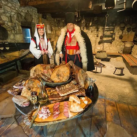 Ethno Village Kokorici 3*