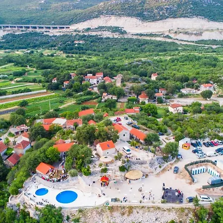 Holiday park Ethno Village Kokorici 3*